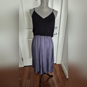 LOFT Comfy Pleated Midi Dress